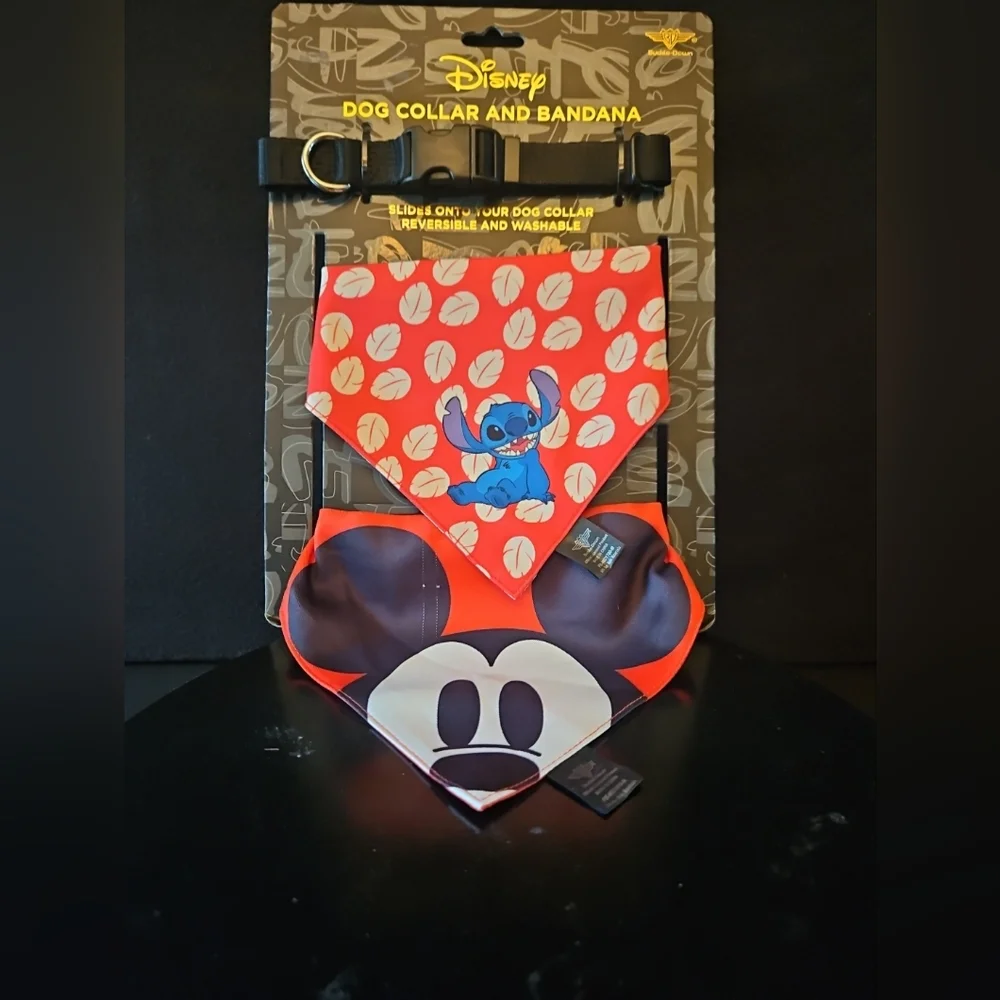 🆕️Disney Medium Dog Collar w/ Mickey Mouse Stitch‎ Bandanas Reversible Washable